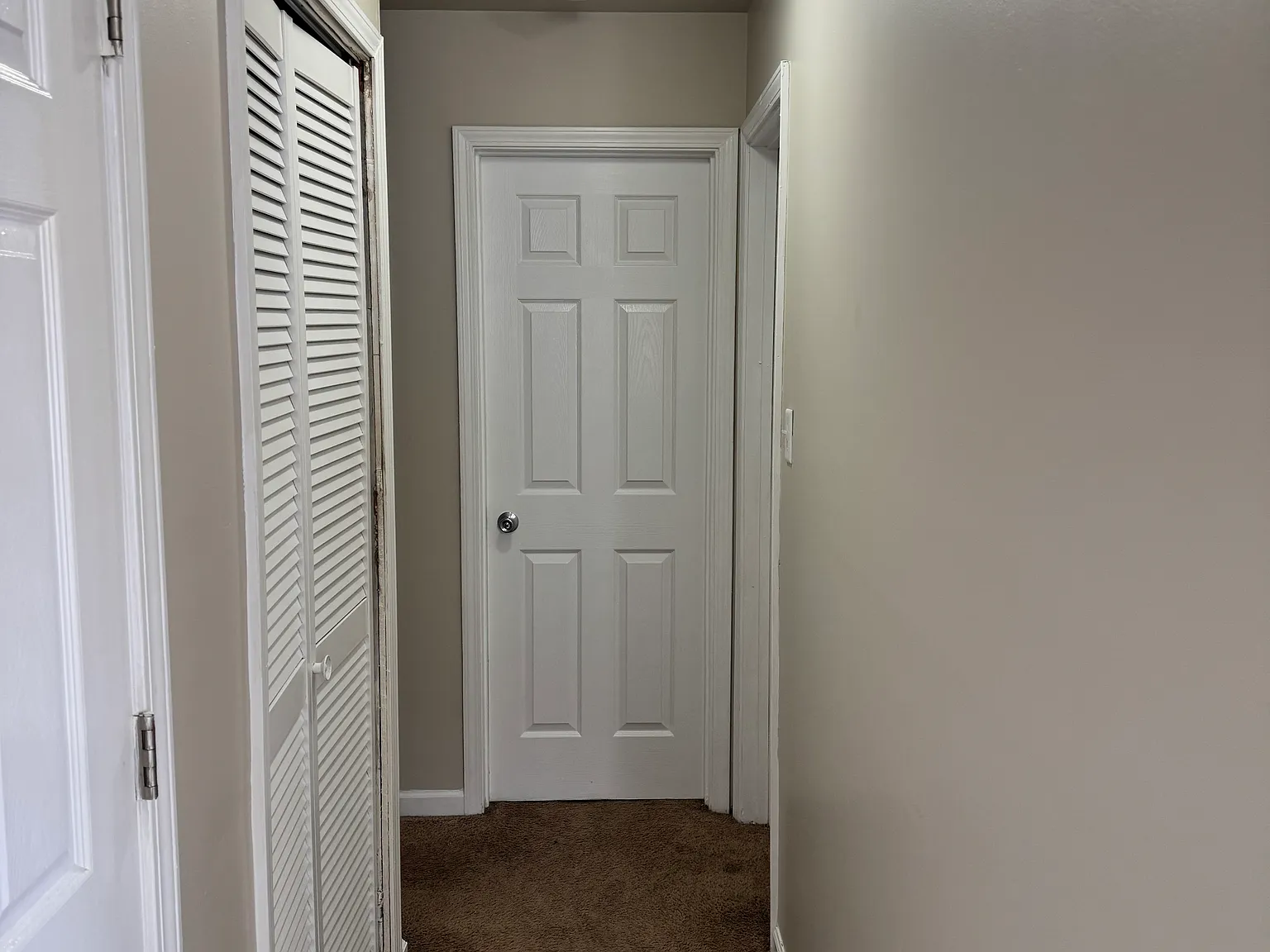 3 bed, 864 sqft, $1,200 — Photo 4