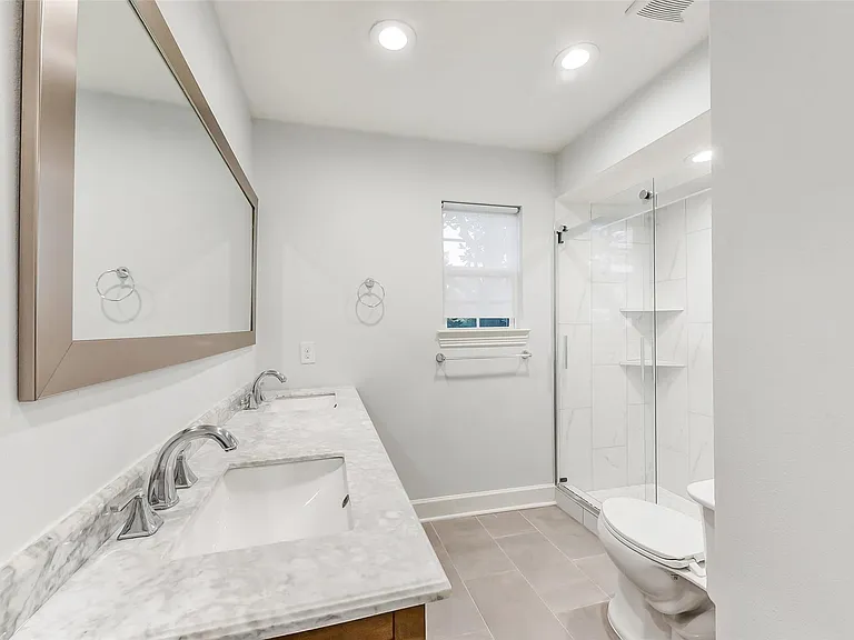 7505 Brompton St — Photo 11