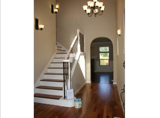 6375 NE Southbrook Ct, Hillsboro, OR 97124