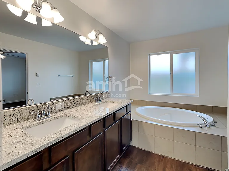 18817 117th Avenue Ct E — Photo 10