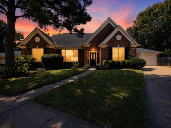 19034 Canyon River Ln, Houston, TX 77084