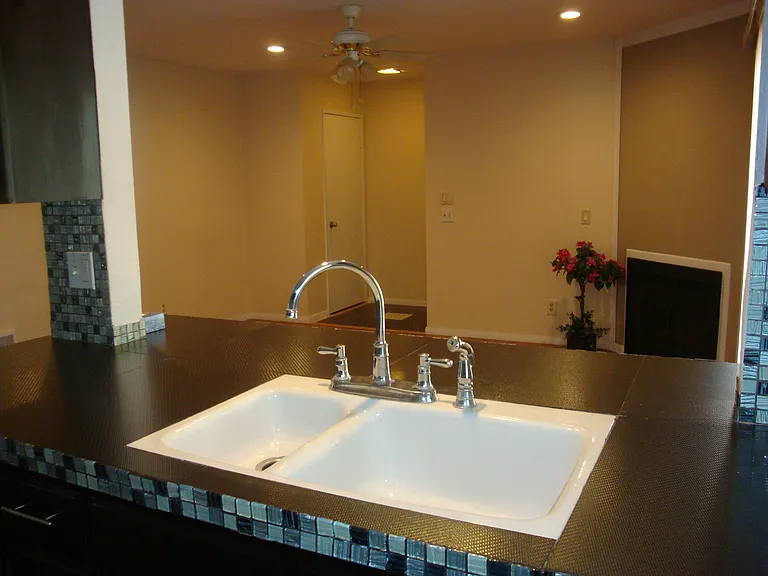 1056 S Idaho St — Photo 9