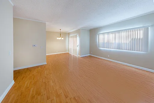 Photo 2 of 5 - 1515 Amherst Ave #204 - Los Angeles, CA Building Photo - 1515 Amherst Ave #204