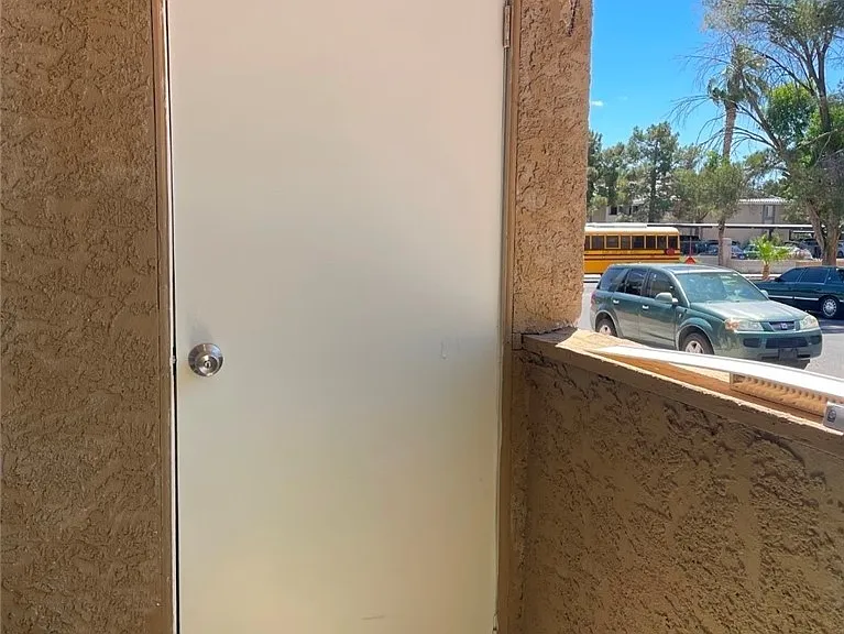 4570 Carriage Park Dr #B — Photo 13