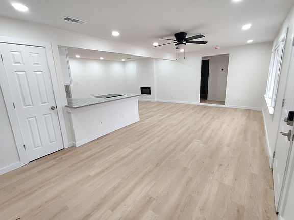 5th image of 1200 Wright St