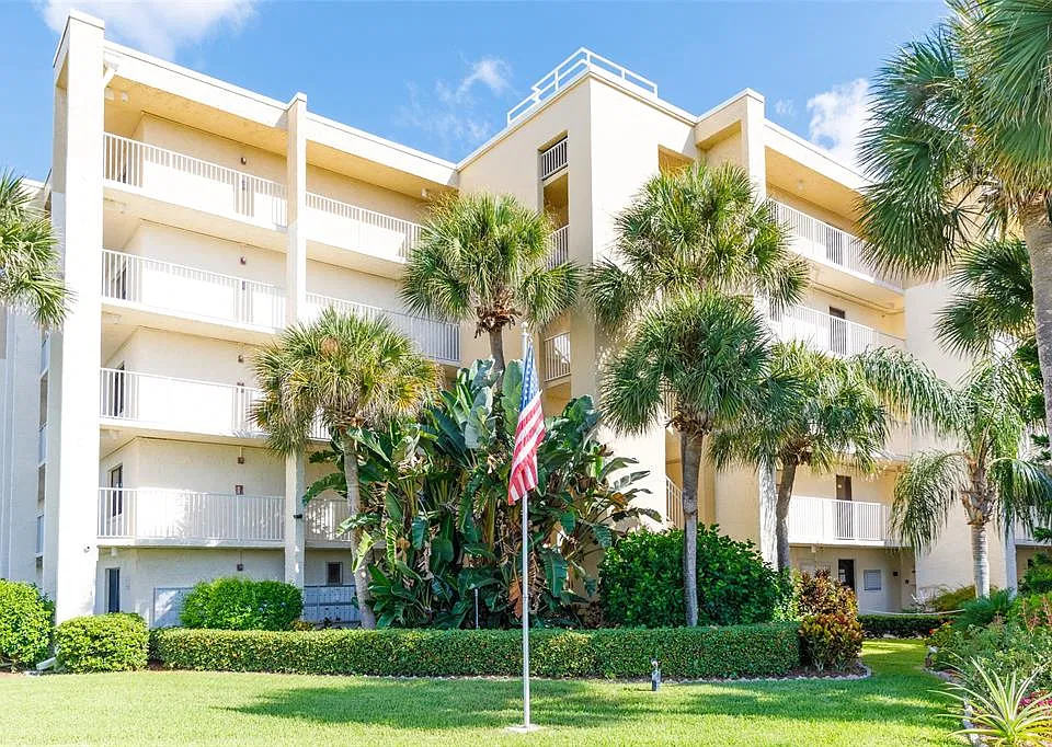 4175 S Atlantic Ave #413