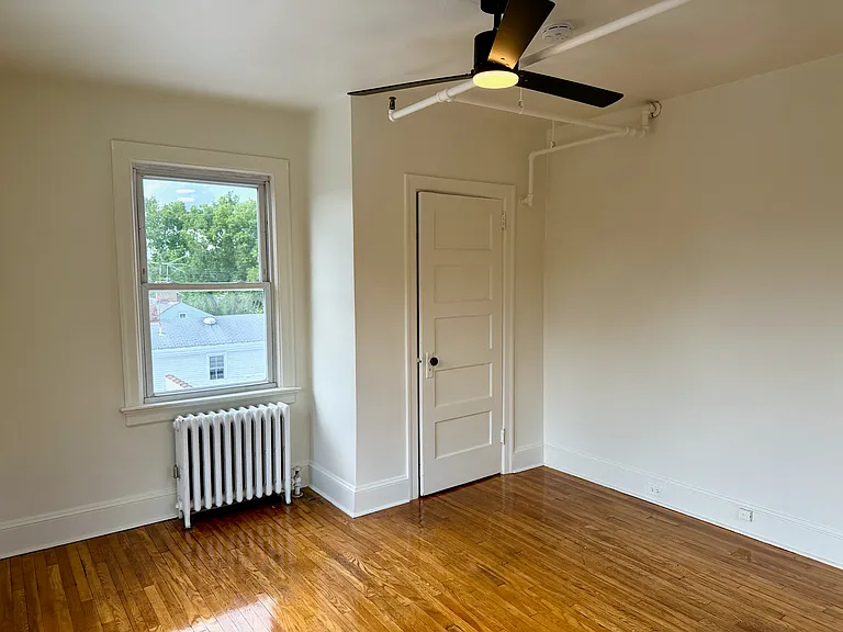 206 Nassau St #3 — Photo 13