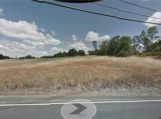 3425 Village Dr, Ione, CA 95640