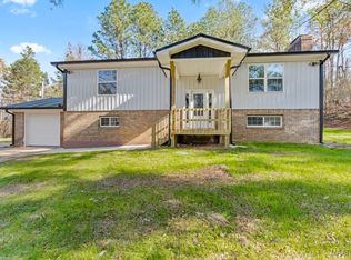 430 Forge Rd, Deatsville, AL 36022