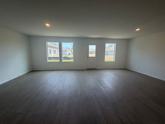 4th image of 3530 Rover Rd