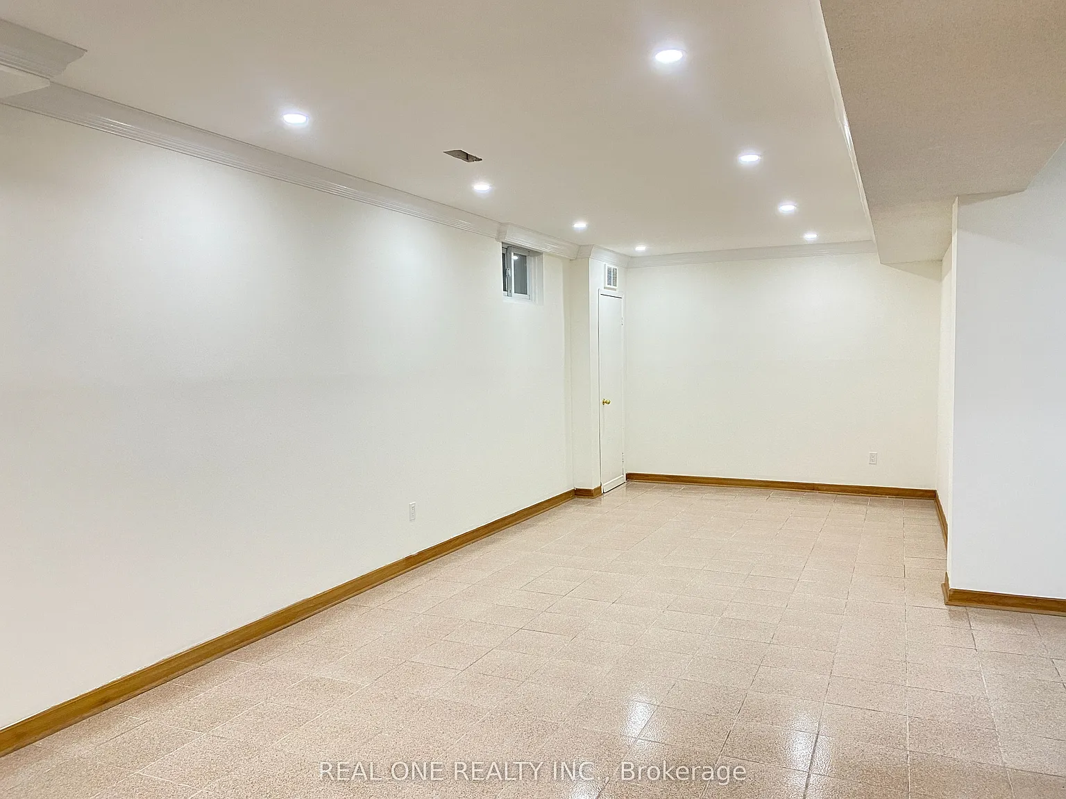 3 bed, $1,850 — Photo 4