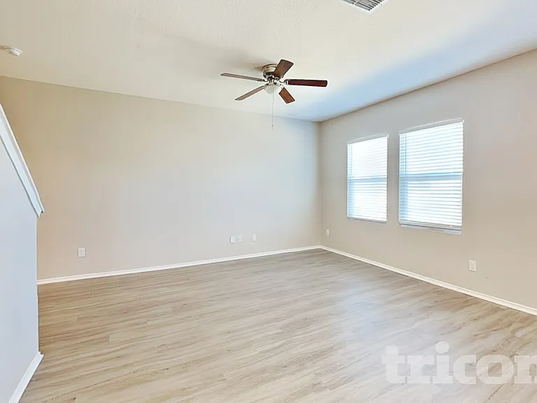 13525 Sunrise Mdw — Photo 2