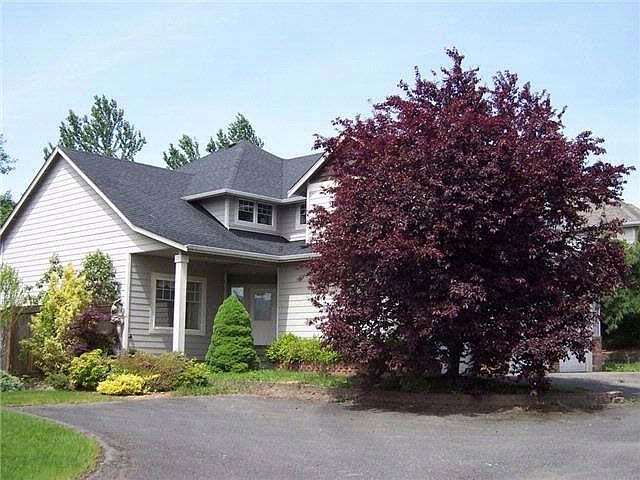 1st image of 2925 45th St NE
