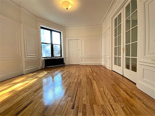 5th image of 782 W End Ave APT 122