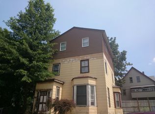 11 Sagamore St, Dorchester, MA 02125
