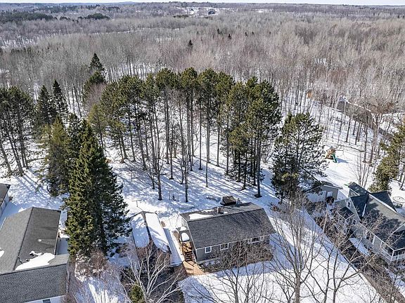 5th image of 3921 Haines Rd