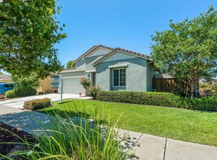 100 Clear Lake Ct, Oakley, CA