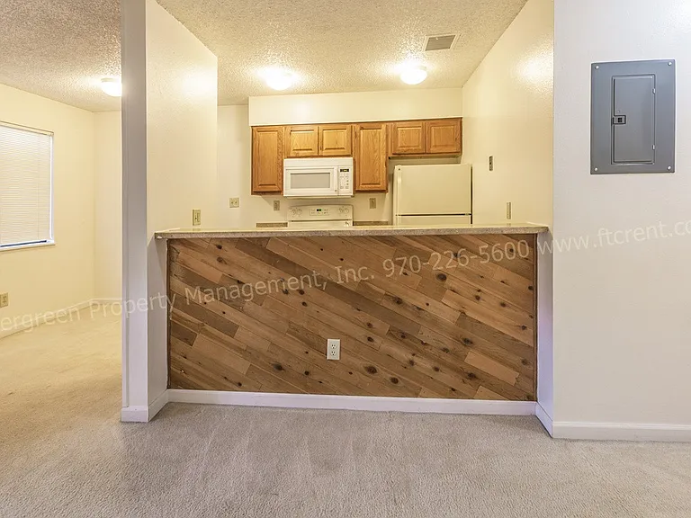 1705 Heatheridge Rd #G305 — Photo 6