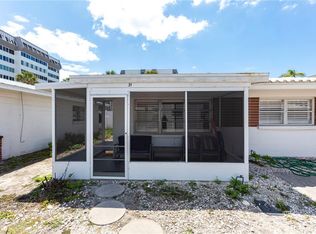 6020 Midnight Pass Rd #31, Sarasota, FL 34242