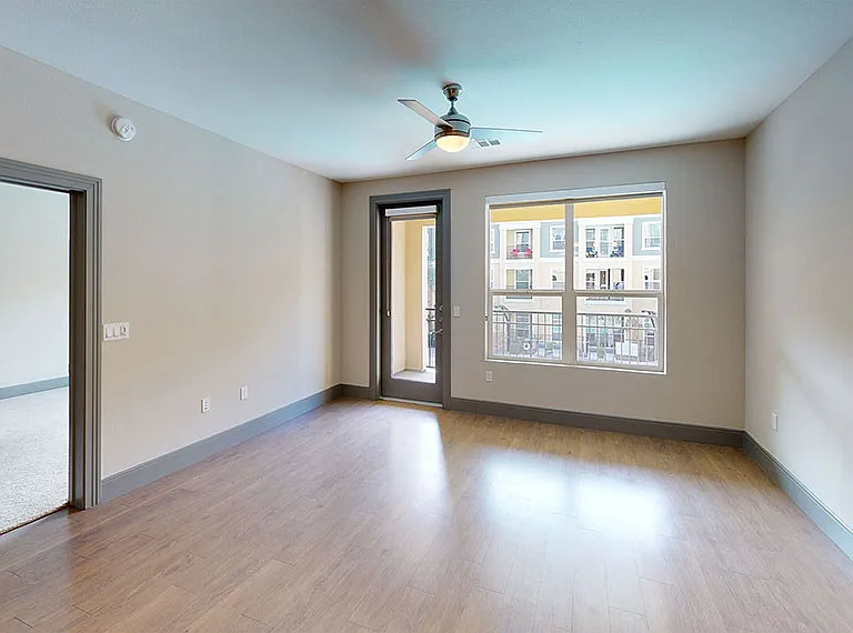 District at Biltmore Apartments Phoenix — Photo 46