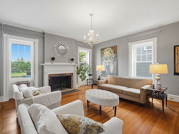 4th image of 48 Madison Ave