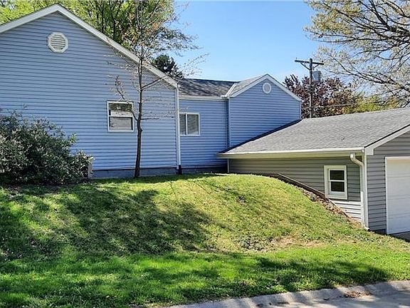 4th image of 402 Eulich St