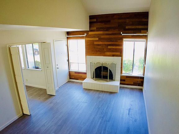 2nd image of 1489 Marlin Ave