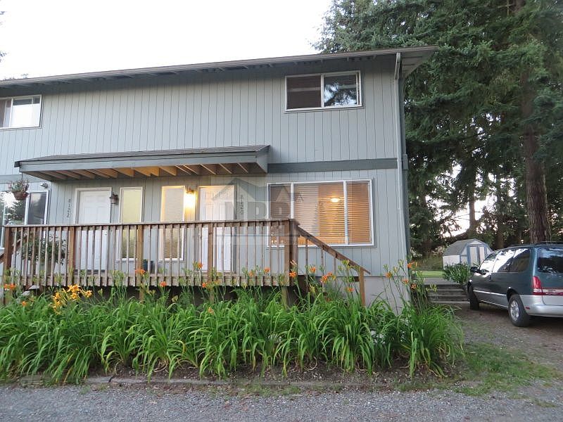 1st image of 8120 111th St E