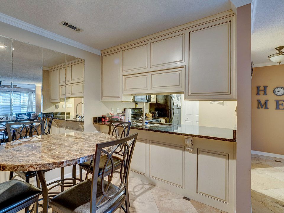 1st image of 188 Midland Pkwy APT 214