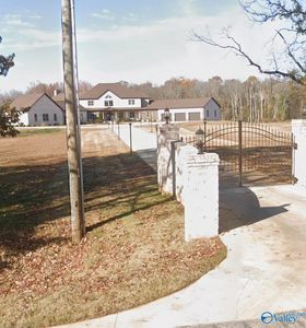 14293 Dupree Worthey Rd, Harvest, AL, 35749