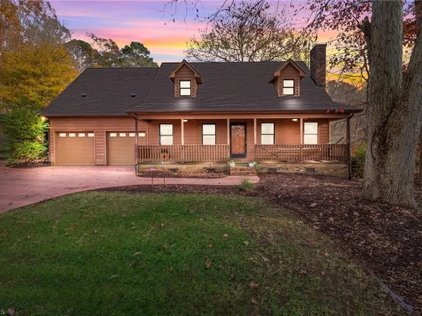 325 Fairfield Ct, Fairfield, NC 27306