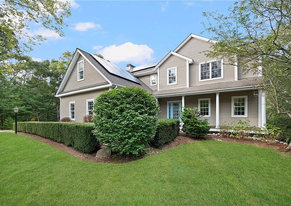 1st image of 130 Moraine Ct