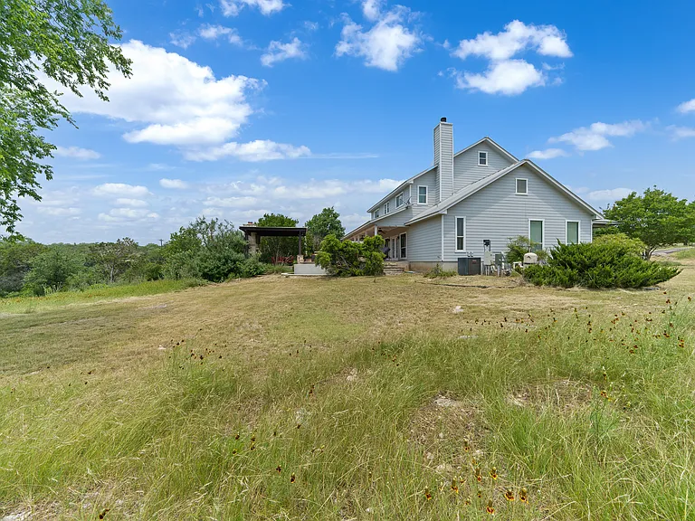 103 Saddle View Dr — Photo 35