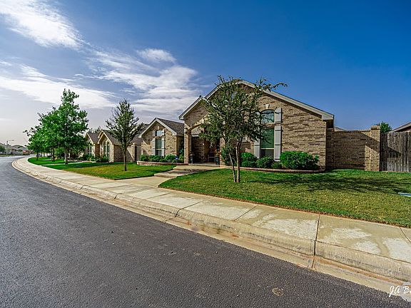 3rd image of 4403 Llano Ct
