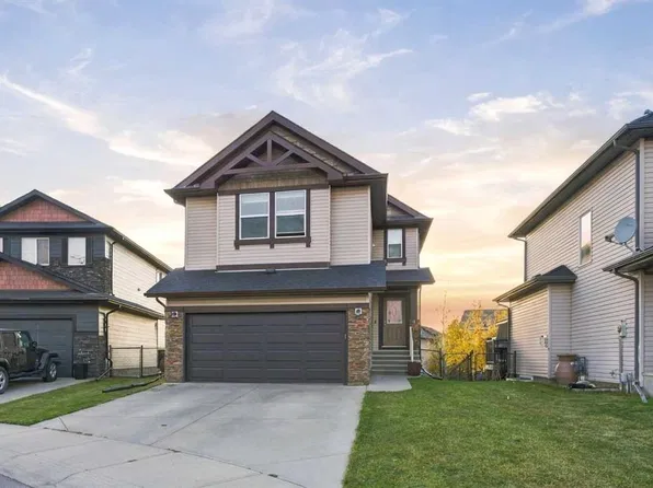 113 Drake Landing Heath, Okotoks, AB T1S 0G8
