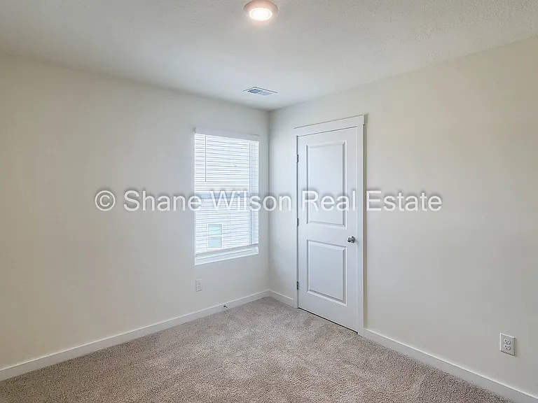 119 Fox Den Cir — Photo 25