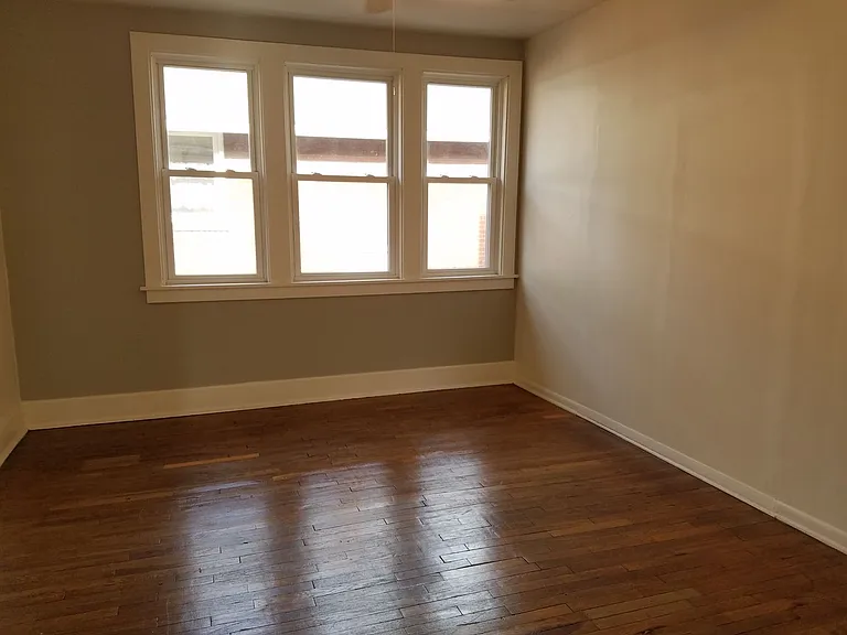 4127 Murray Ave — Photo 5