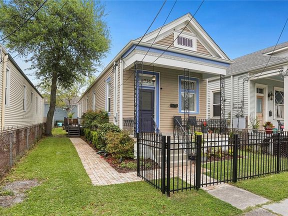 2nd image of 4731 Iberville St