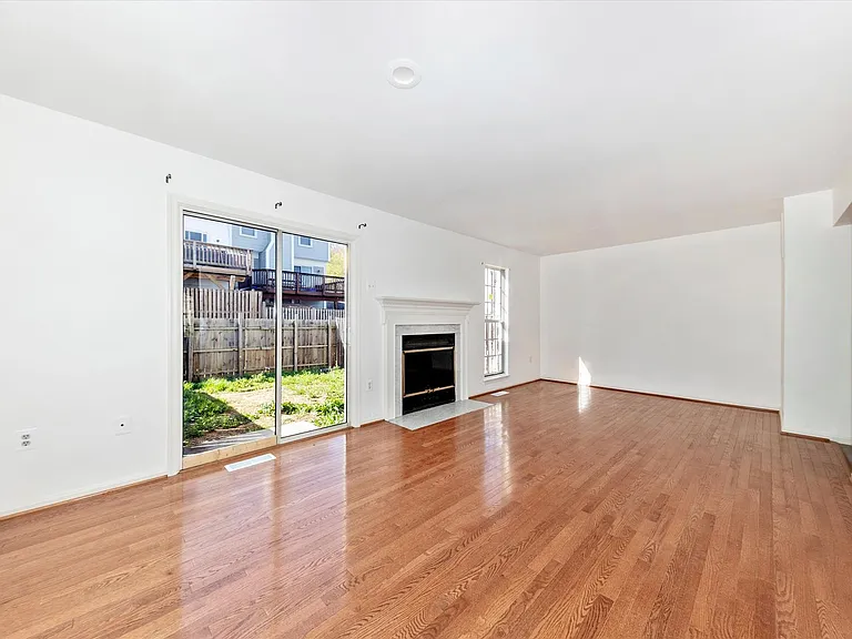13303 Country Ridge Dr — Photo 11