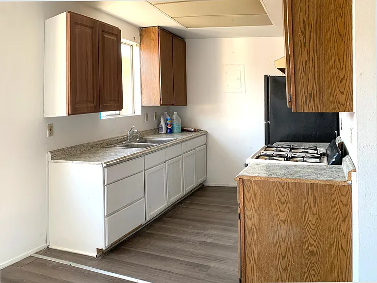 16118 S Ainsworth St #1 — Photo 12