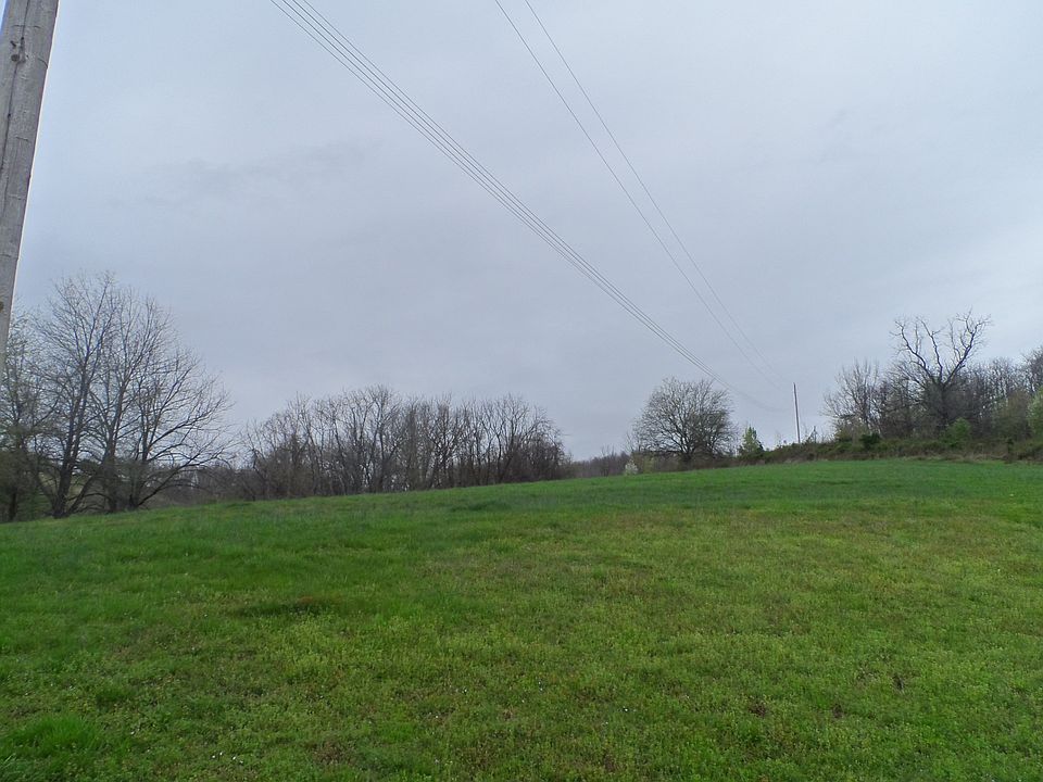 1st image of 395 Milky Way Dr
