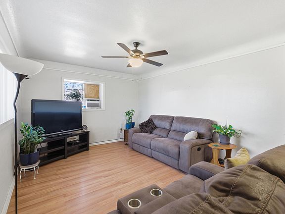 5th image of 2120 S Kaweah Avenue