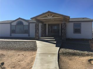 13082 Arizona Rd, Phelan, CA 92371