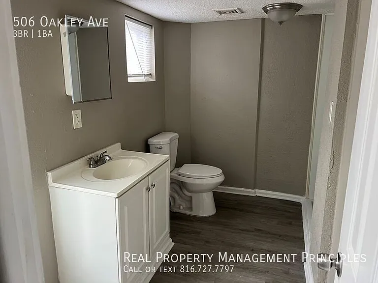 506 Oakley Ave — Photo 9