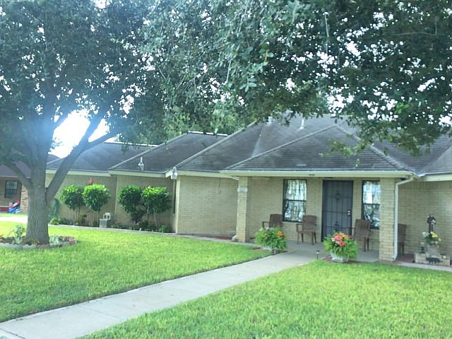 1st image of 621 Pancho Maples Dr