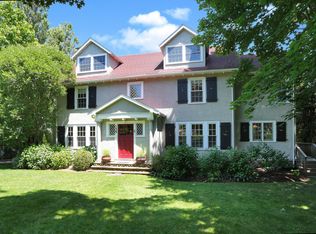 139 Main St, Tisbury, MA 02568