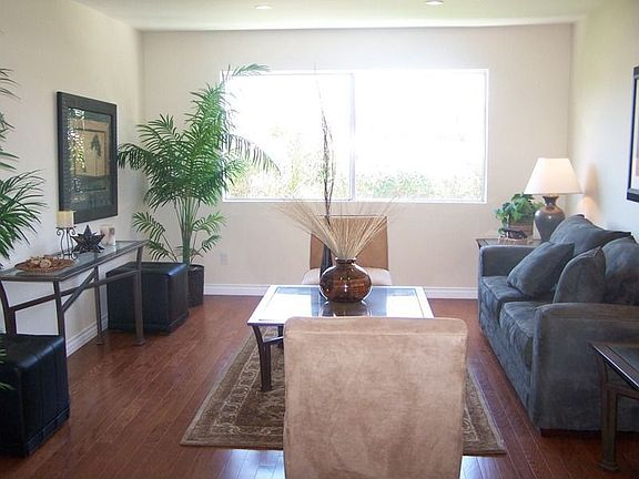 3rd image of 8735 Variel Ave APT 109