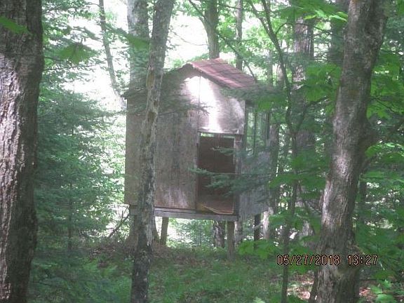 5th image of 1415 Blue Heron Way