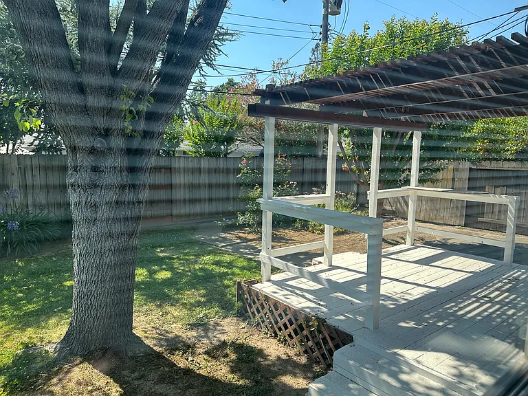 4633 Morpheus Ln — Photo 36