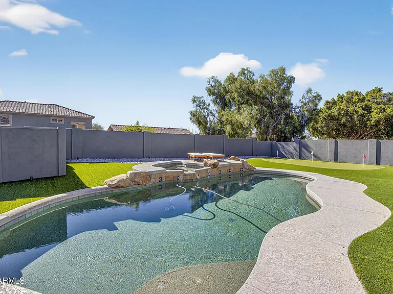 10587 E Sheena Dr — Photo 48